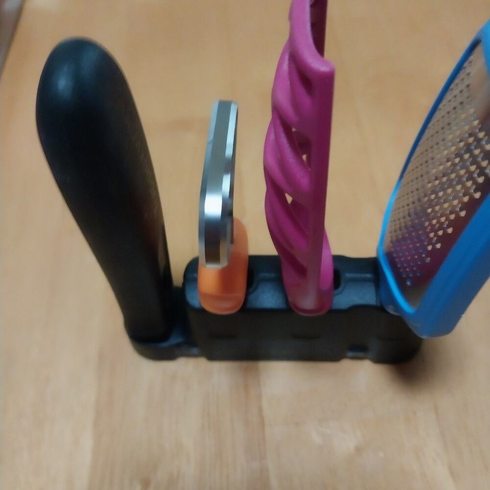 Tupperware Click Series Tools - Picture 2 of 5